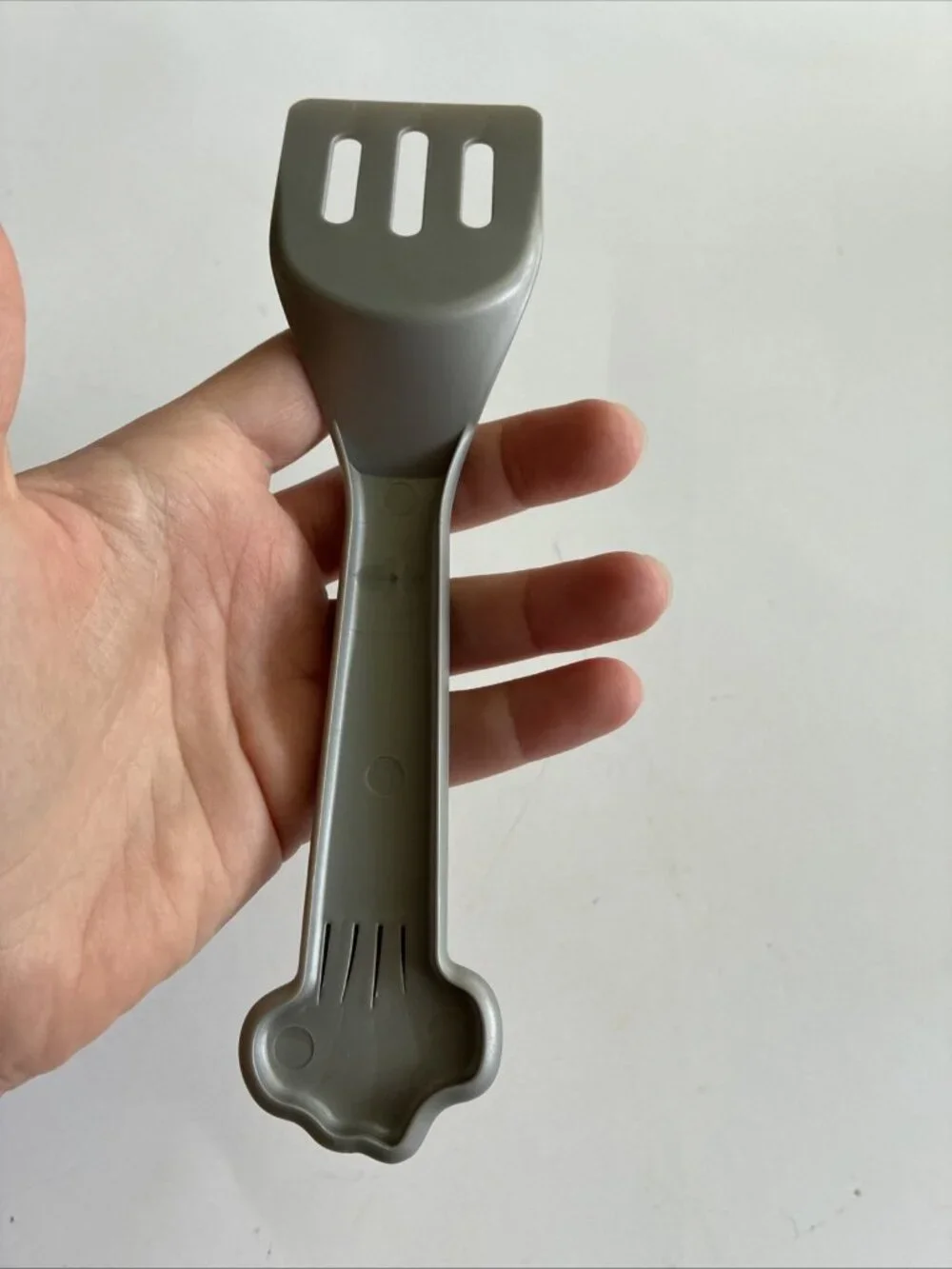 Educational Insights Pancake Pile Up Replacement Gray Spatula Red Plaid Toy Part